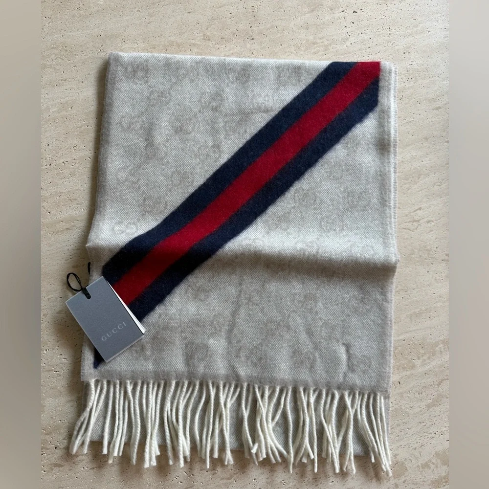 NWT Gucci GG Jacquard  Wool Scarf/Shawl